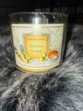 Banana Brulee Scented Candle - Yellow